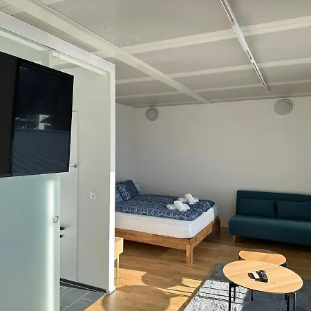 Werkloft247 - Stockhorn View! Apartamento